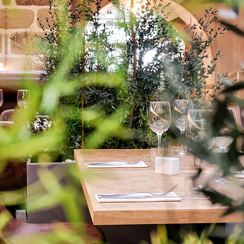 LV Agencement et L'Instant Basque Brive